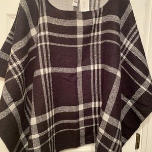 Women’s poncho top